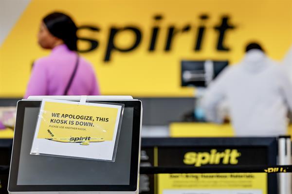 La aerolínea estadounidense de bajo coste Spirit Airlines se declara en quiebra