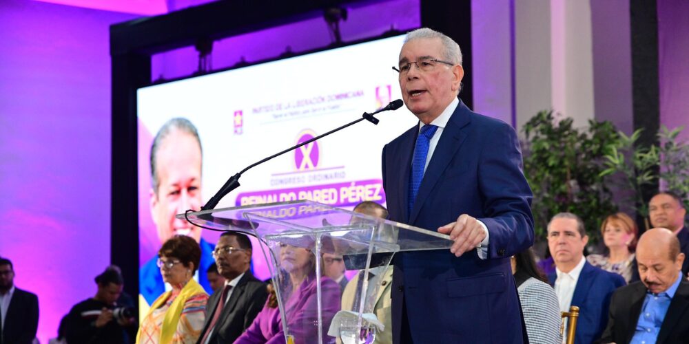 Danilo Medina aboga por el financiamiento 