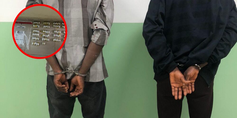 Arrestan en el AILA a dos nigerianos que viajarían a Francia con drogas en el estómago