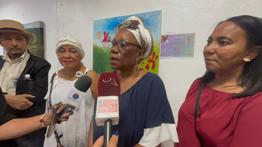 Conmemoran 50 años del asesinato de Mamá Tingó con la exposición “Huellas” en el Metro de Santo Domingo