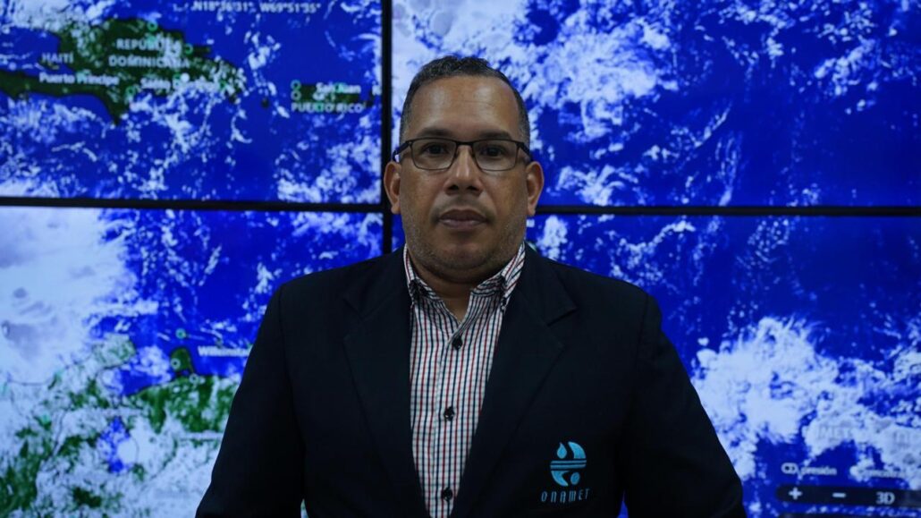 Ciudadanía debe mantenerse alerta ante lluvias, advierte meteorólogo Ordóñez