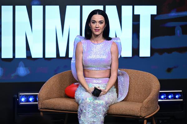 Katy Perry recupera su nombre como marca en Australia tras disputa legal con diseñadora