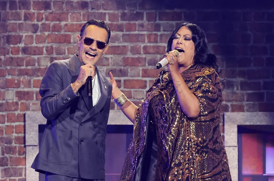 **Marc Anthony y La India vuelven a cantar juntos tras 29 años de distanciamiento**