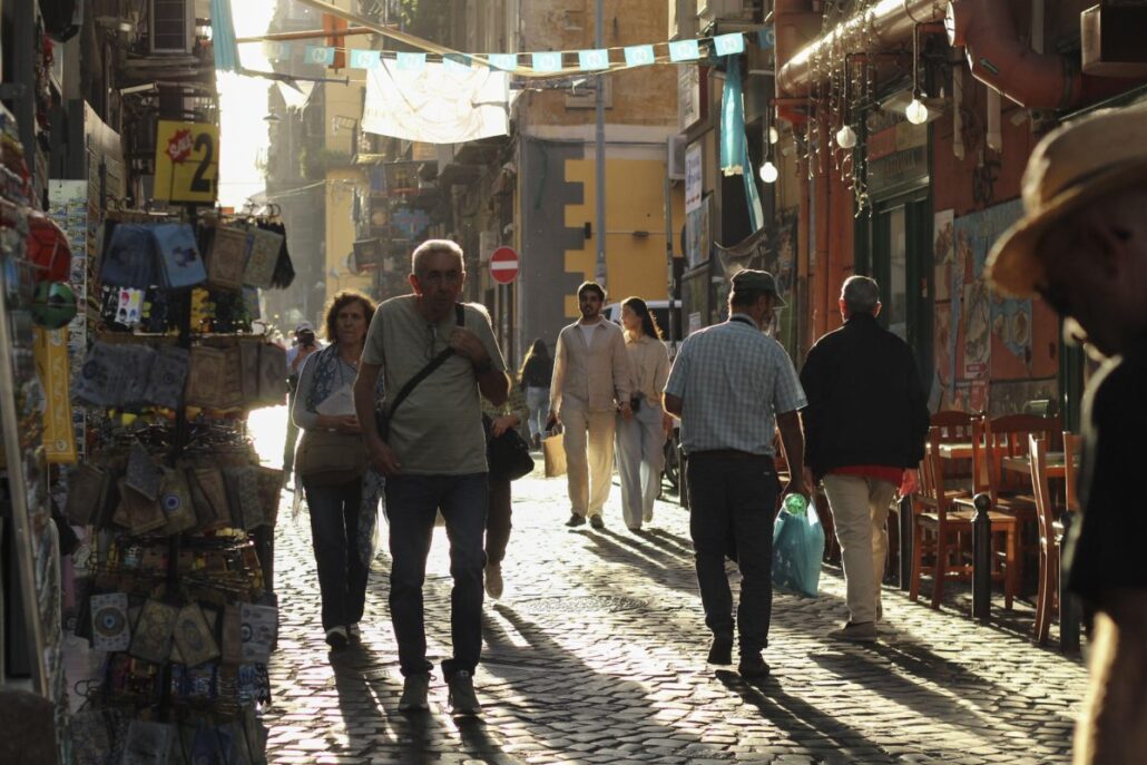 El auge de los alquileres turísticos causa una crisis de vivienda en Nápoles