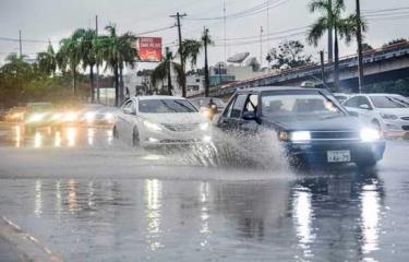 COE aumenta a 21 provincias en alerta por incidencia de vaguada