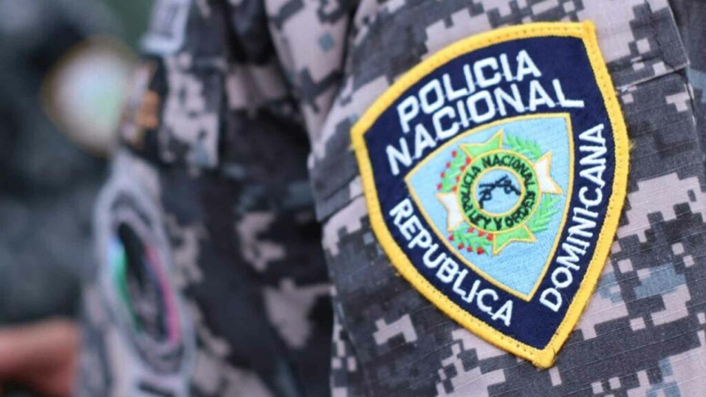 PN desmantela punto de distribución de sustancias controladas en El Almirante, SDE