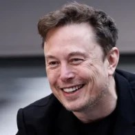Una jueza de EEUU rechaza por segunda vez que Musk reciba 56.000 millones de Tesla - Noticias de hoy en República Dominicana | De Último Minuto