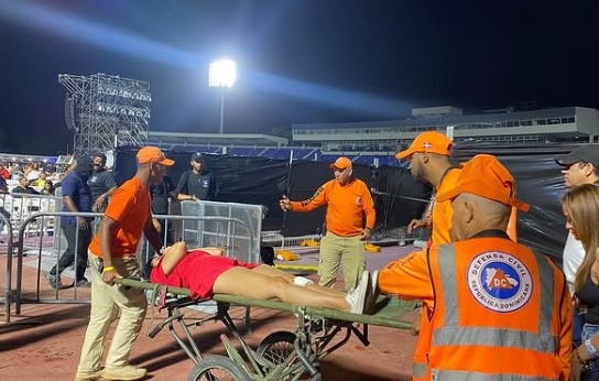 ¡Cerrando Ciclos! Defensa Civil brinda asistencia durante segundo concierto de Aventura en el Estadio Olímpico