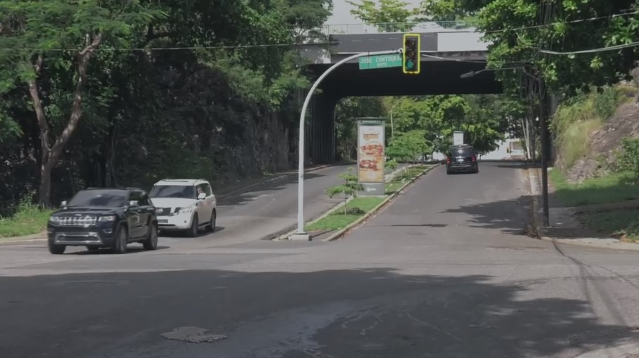 Desborde de agua cloacal en el sector Honduras del DN es solucionado, dicen residentes