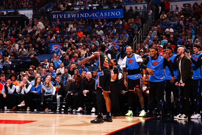 Los Thunder vuelan, los Celtics se estrellan