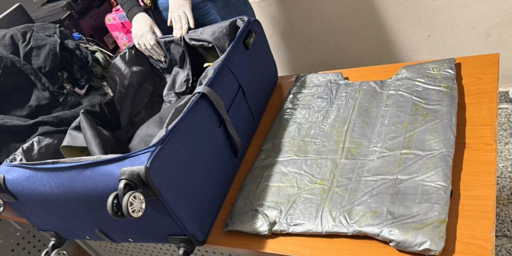 Hallan en Ecuador 254 kilos de cocaína con destino a España
