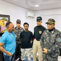 Se entrega a la Policía “Chiguete”, implicado en robo millonario de joyería y buscado por homicidio en Santiago
