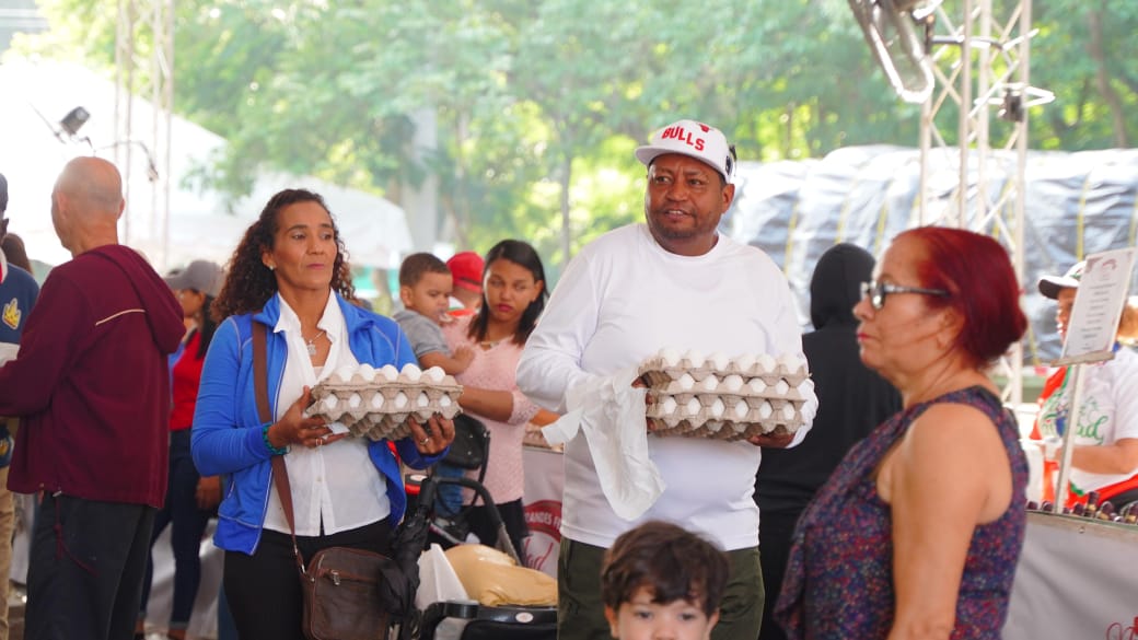 Más de 500 mil personas fueron beneficiadas con las seis Ferias Navidad del Cambio con el Inespre