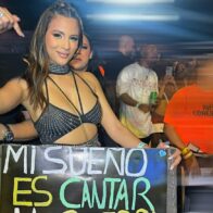 Mujer que besó a Romeo en primer concierto de Aventura en RD asegura que eso le costó su matrimonio de 10 años - Noticias de hoy en República Dominicana | De Último Minuto