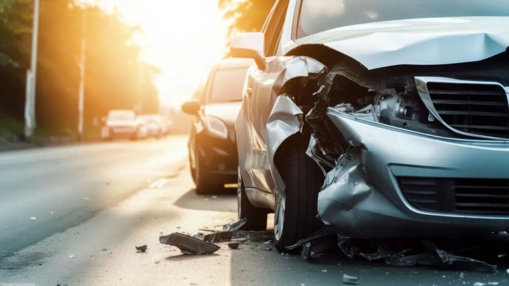 Imagen externa. Autopista Las Américas: Mujer con problemas mentales provoca accidente que deja una víctima mortal