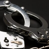 Policía Nacional detiene a tres hombres en Barahona y ocupa arma de fuego ilegal
