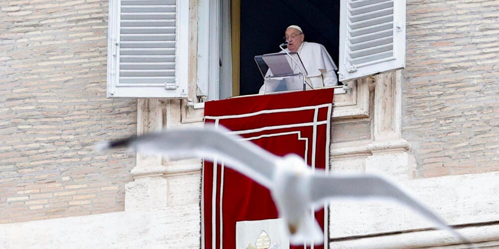 El papa agradece el alto el fuego en Gaza