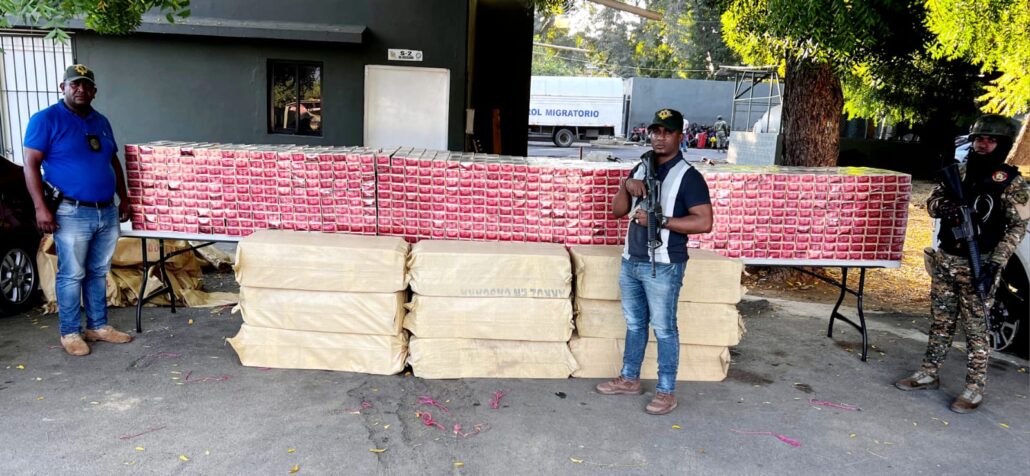 Ejército incauta contrabando de más de 500 mil cigarrillos en Santiago Rodríguez