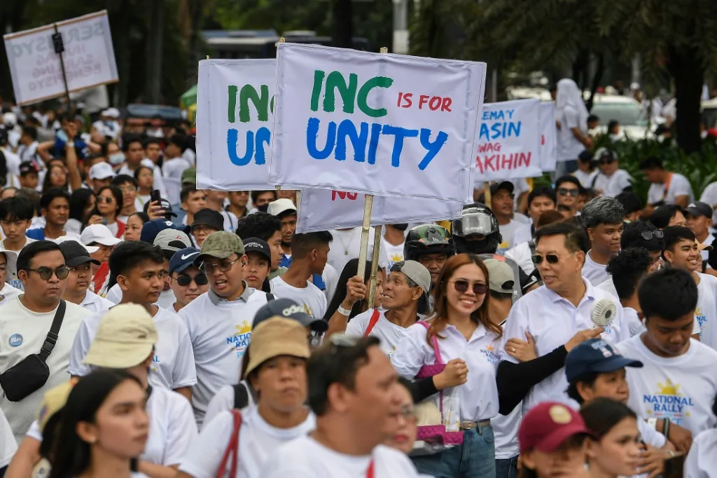 Miles de manifestantes exigen la destitución de la vicepresidenta de Filipinas