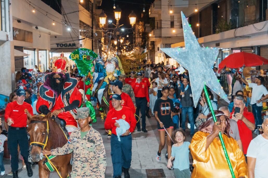 Bomberos del DN realizarán el tradicional desfile del Día de Reyes este domingo