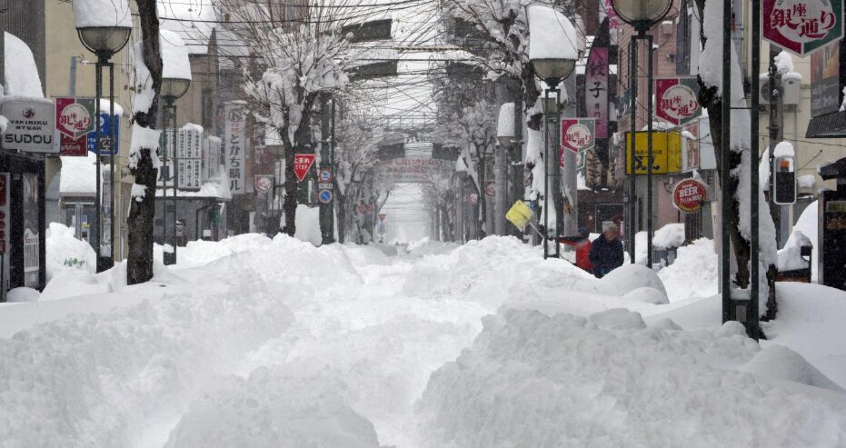 Doce muertos y 158 heridos por las fuertes nevadas en Japón