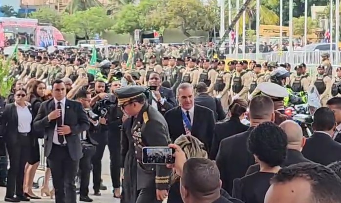 Luis Abinader llega al Congreso Nacional para rendir cuentas en su primer año del segundo mandato