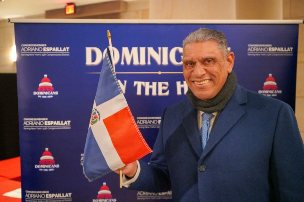 Cónsul dominicano en NY asegura haber reducido el tiempo para tramitar la doble ciudadanía