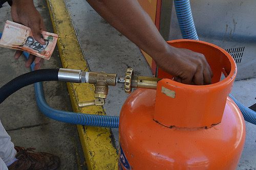 Reportan escasez de gas en envasadoras de Los Girasoles