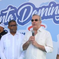 Presidente Abinader lanza en SDN programa "El Gobierno Contigo"