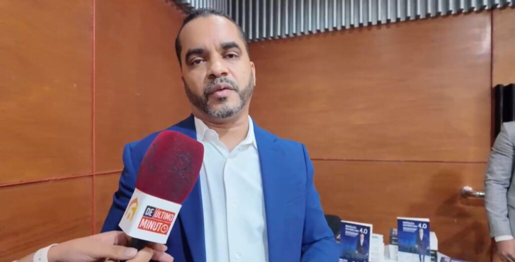 Jimmy Rosario presenta su libro “República Dominicana 4.0” sobre modernización del Estado