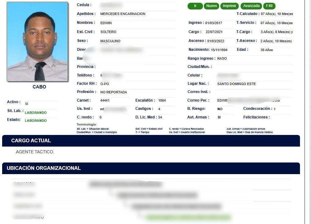 Agente policial activo con 54 licencias médicas y 4 faltas trabaja como "farandulero" en show radial | De Último Minuto