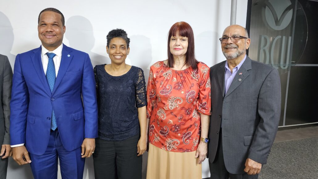 UASD da apertura a taller de competencias para los docentes