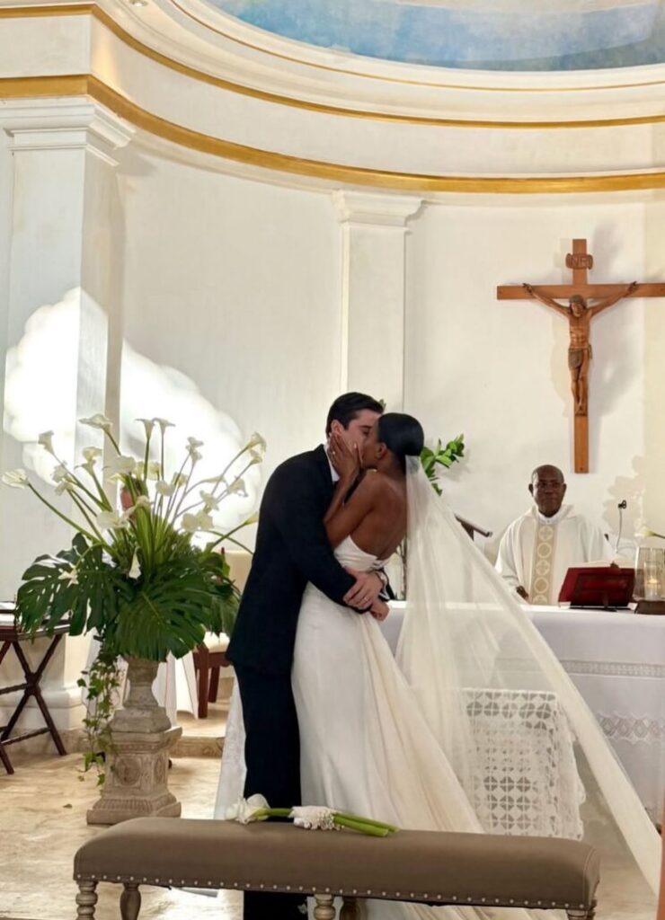 Supermodelo dominicana Arlenis Sosa se casó por la iglesia en una emotiva boda en Punta Cana | De Último Minuto