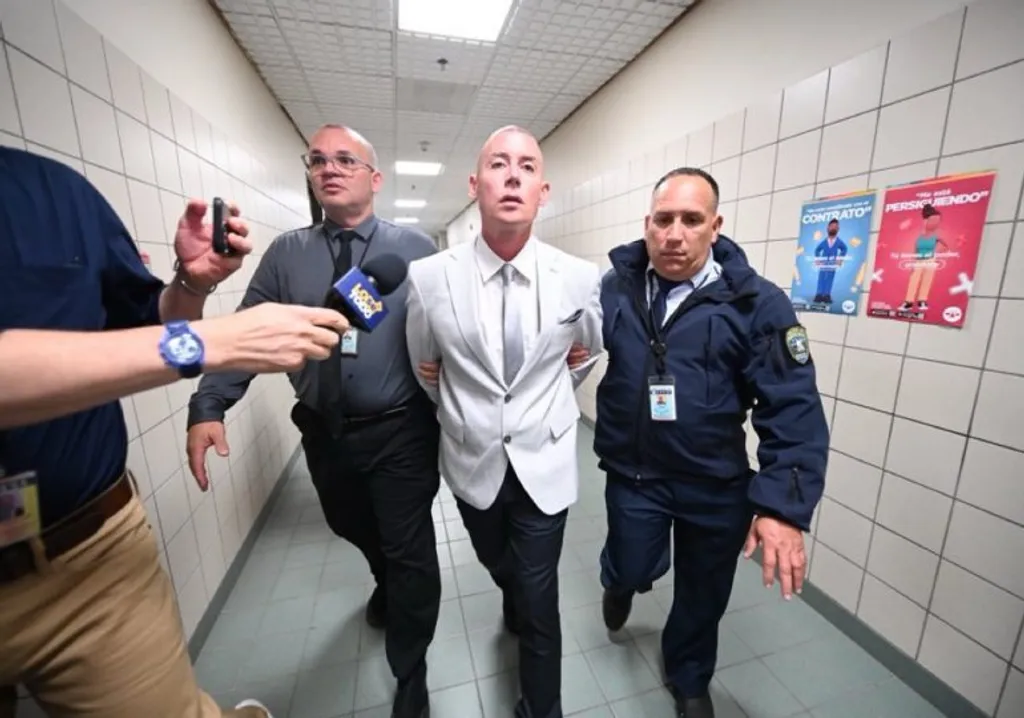 Cosculluela saldrá de prisión tras entregar una fianza de 150.000 dólares