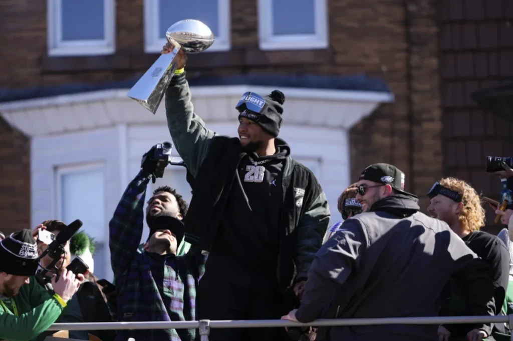 Filadelfia se tiñe de verde en una celebración histórica del Super Bowl | De Último Minuto