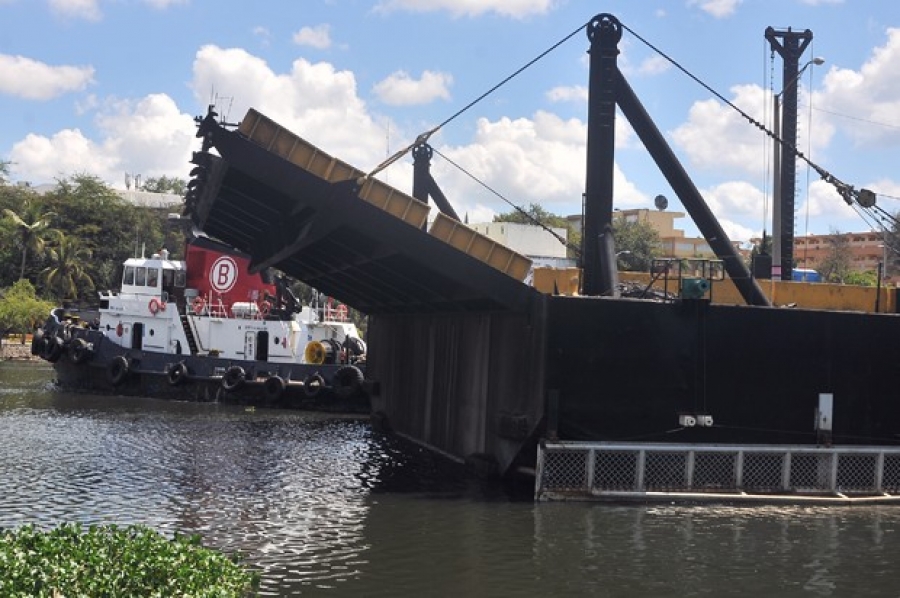 Obras Públicas cerrará este sábado Puente Flotante por dos horas