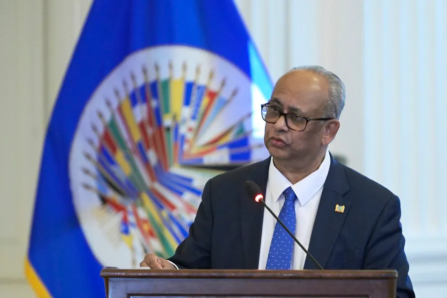 El surinamés Albert Ramdin, elegido nuevo secretario general de la OEA