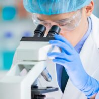 Científicos chinos crean bacterias modificadas para combatir tumores con luz infrarroja