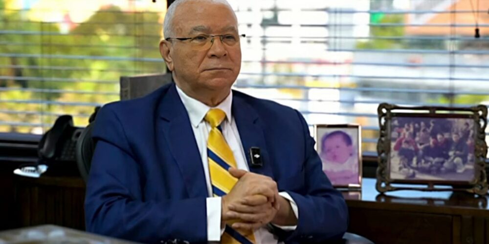 Tomás Hernández Alberto acusa a Leonel y Danilo de mentir sobre el gobierno de Luis Abinader