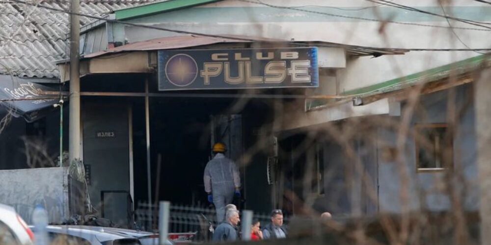 Decenas de jóvenes muertos en un incendio en una discoteca en Macedonia del Norte