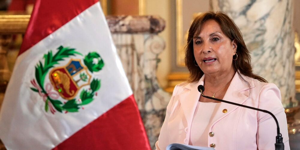 Boluarte convoca elecciones presidenciales y parlamentarias en Perú el 12 de abril de 2026