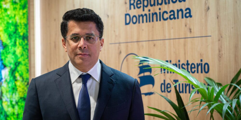 Puerto Rico y República Dominicana firman acuerdo para impulsar juntos el turismo en la región