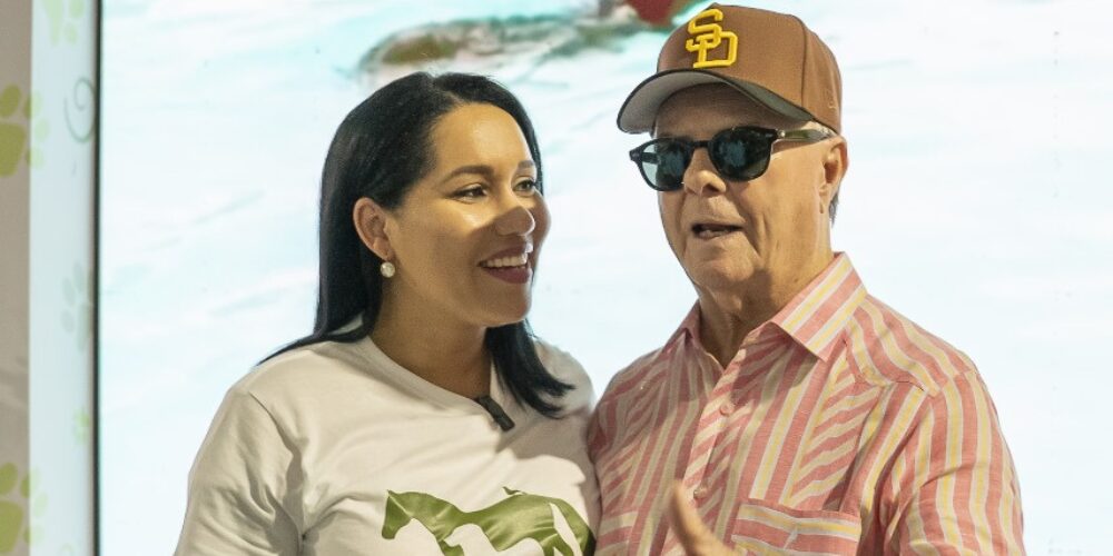 Hipólito insta al presidente Abinader entregar terrenos para la Ciudad de los Animales