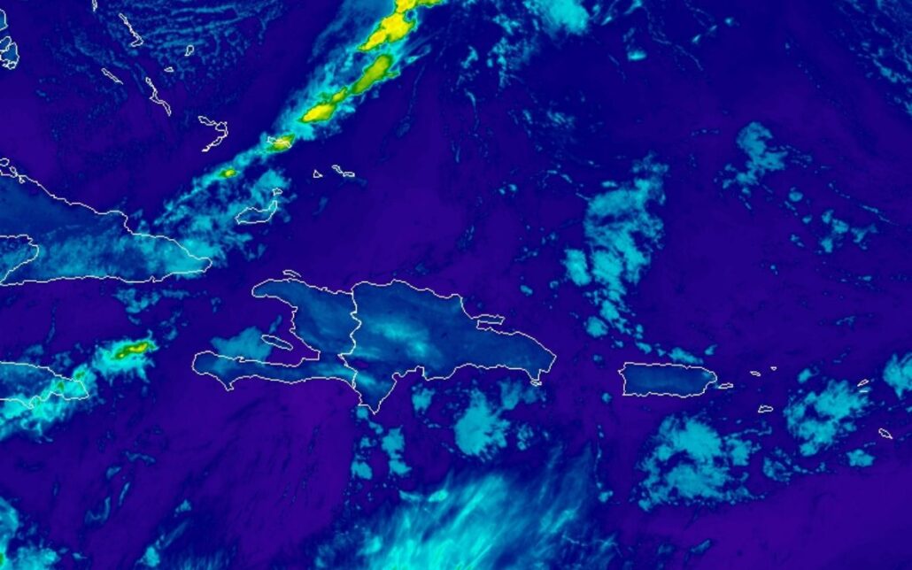 Indomet prevé lluvias dispersas en varias provincias por sistema frontal débil