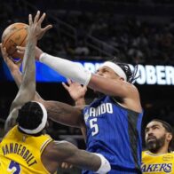 Wagner y Banchero lideran victoria del Magic ante Lakers, que suman tres derrotas seguidas - Noticias de hoy en República Dominicana | De Último Minuto