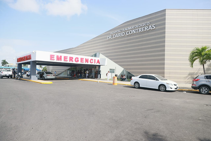 Tres personas continúan en cuidados intensivos tras colapso en discoteca Jet Set