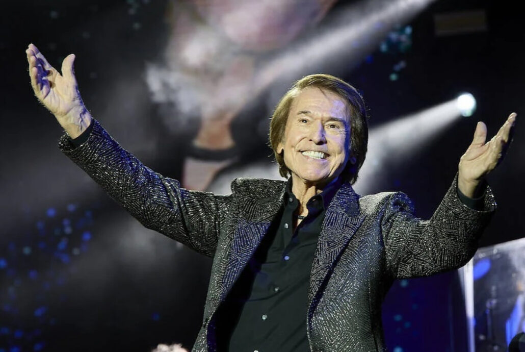 Raphael anuncia su regreso a los escenarios tras superar tratamiento por linfoma cerebral