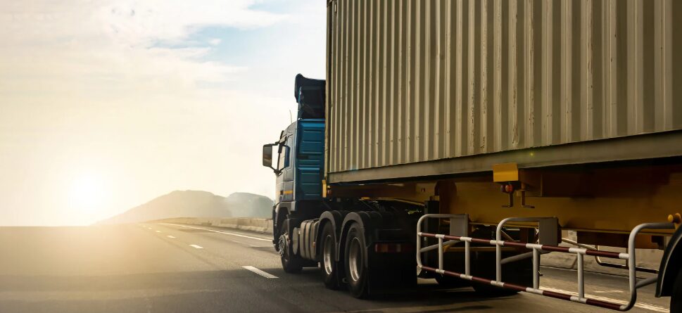 INTRANT prohíbe circulación de vehículos de carga durante Semana Santa 2025