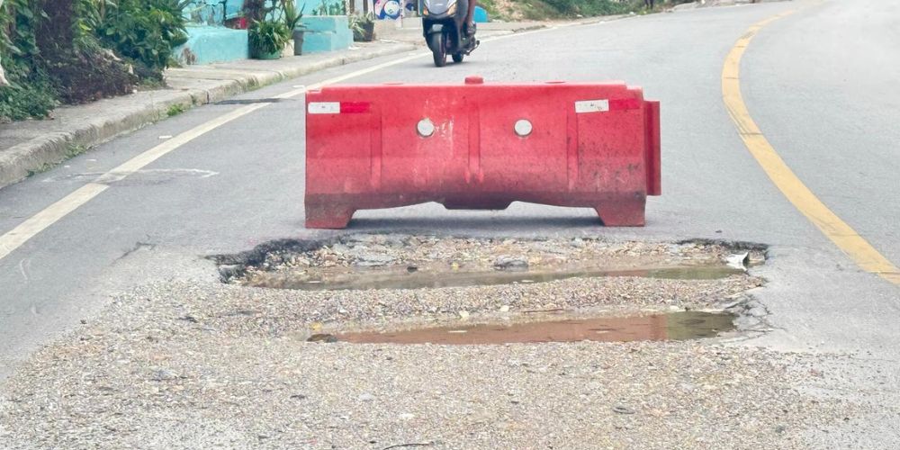 Ciudadanos de Samaná denuncian grave deterioro del tramo vial Santa Bárbara - Las Galeras