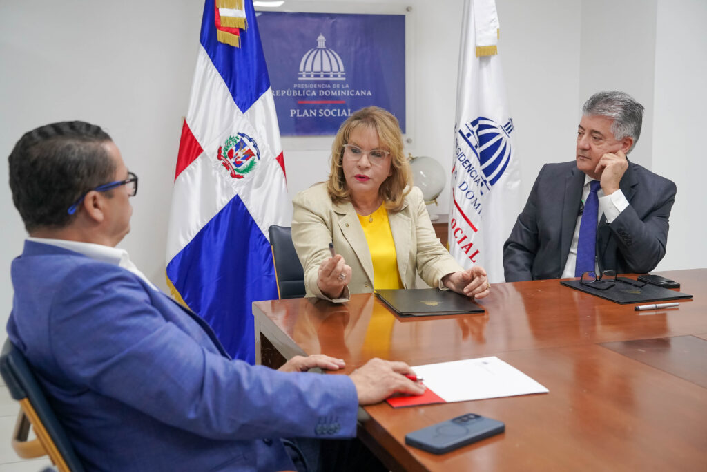 ONAPREP y Plan Social firman acuerdo para incluir reclusos en labores comunitarias | De Último Minuto